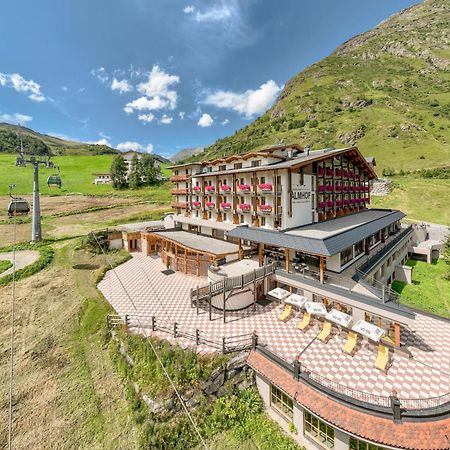 Hotel Almhof Galtür Εξωτερικό φωτογραφία