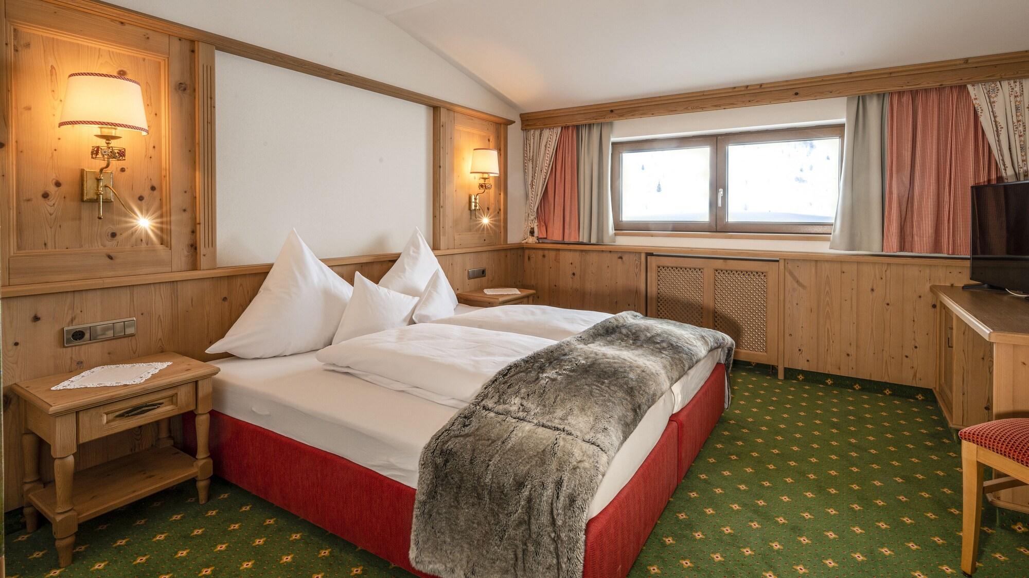 Hotel Almhof Galtür Εξωτερικό φωτογραφία