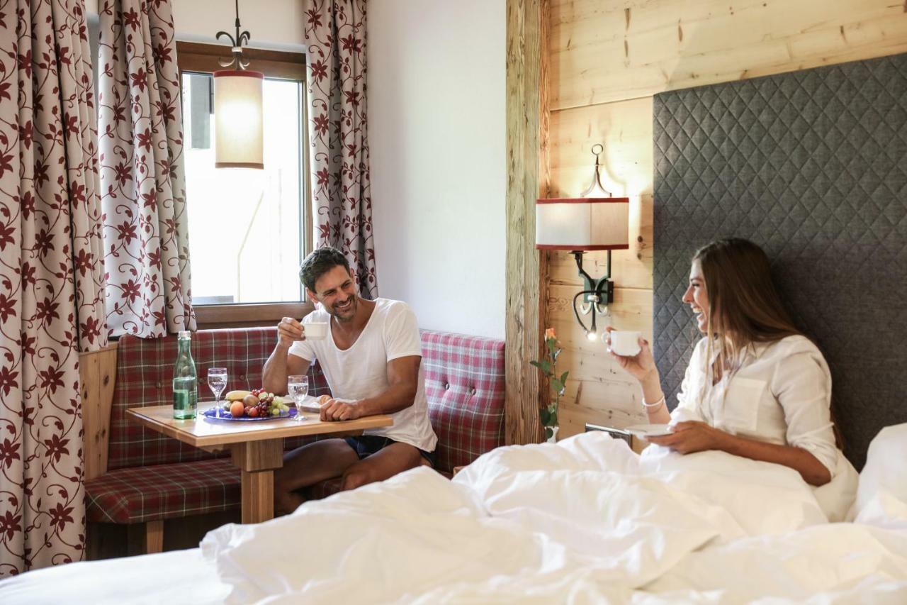 Hotel Almhof Galtür Εξωτερικό φωτογραφία